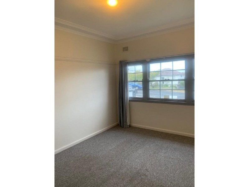 8 Levy Street, Pendle Hill NSW 2145