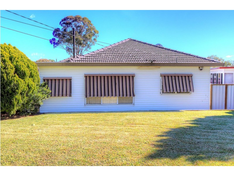 2 Tabooba Street, Constitution Hill NSW 2145
