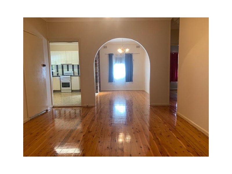 2 Tabooba Street, Constitution Hill NSW 2145