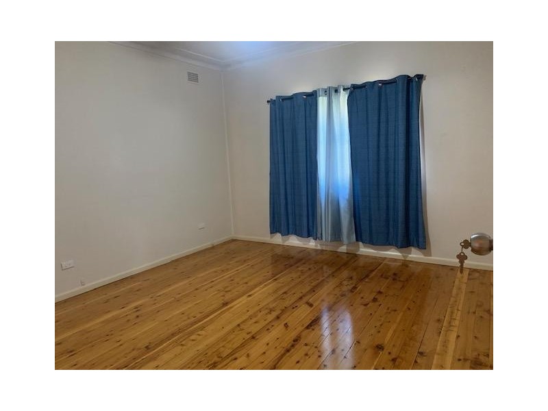 2 Tabooba Street, Constitution Hill NSW 2145