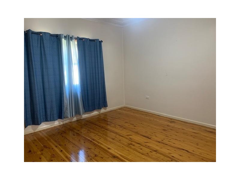 2 Tabooba Street, Constitution Hill NSW 2145