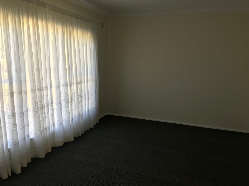 92 Ballandella Road, Toongabbie NSW 2146