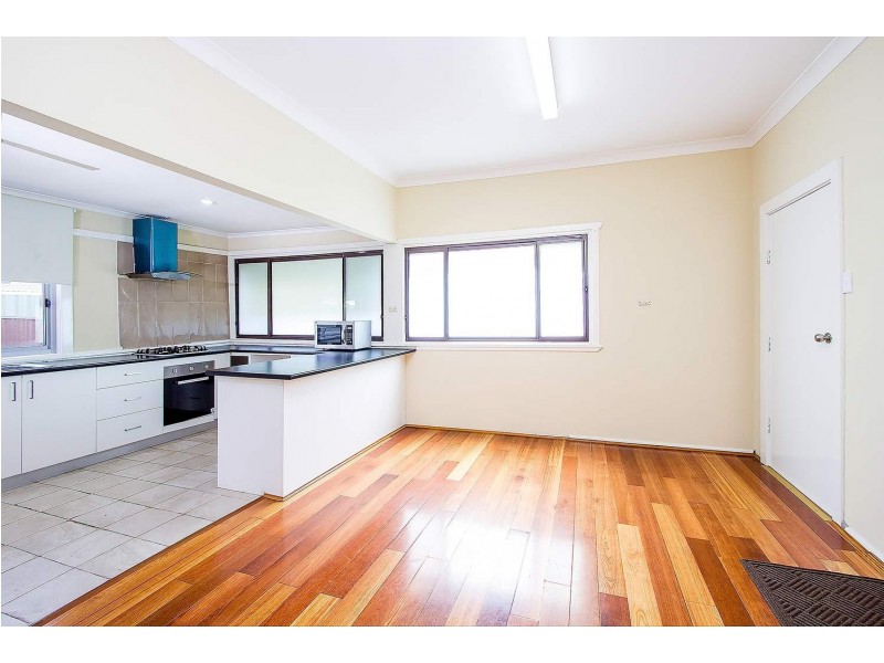 111 Jersey Road, Greystanes NSW 2145