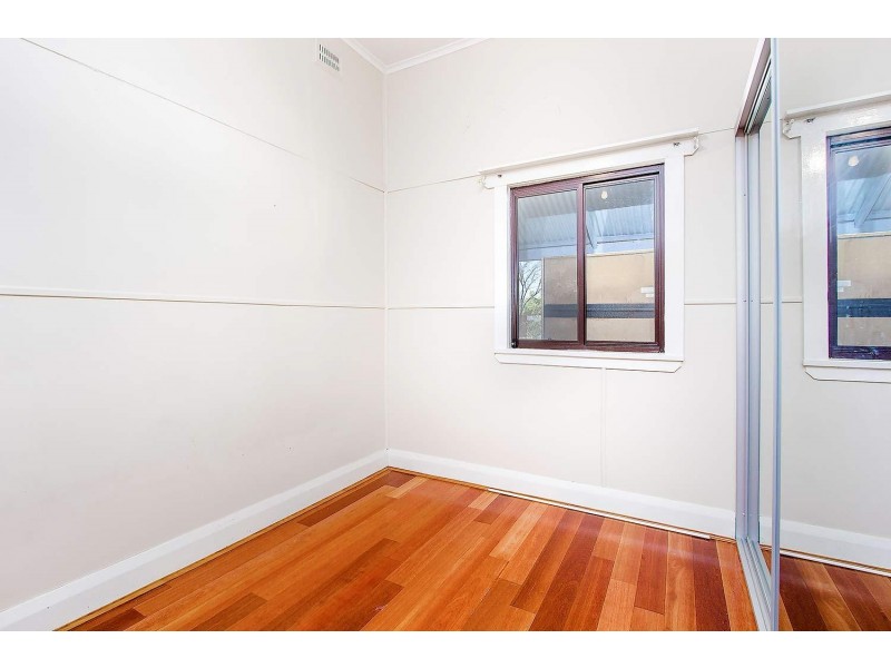 111 Jersey Road, Greystanes NSW 2145