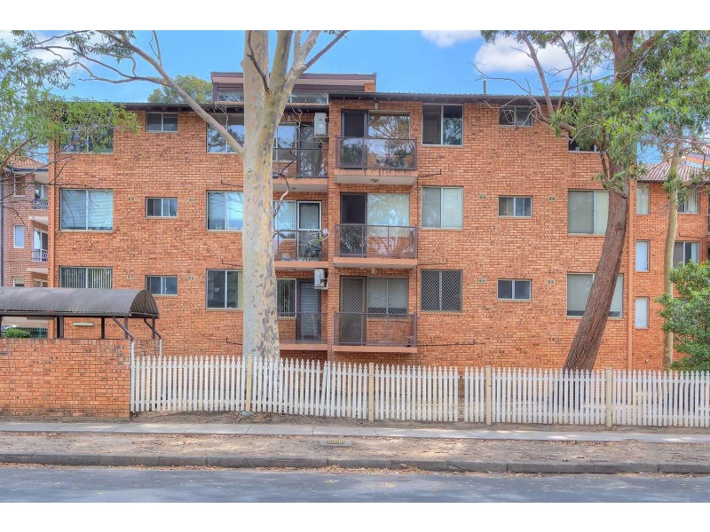 2/9-13 Castle Street, North Parramatta NSW 2151