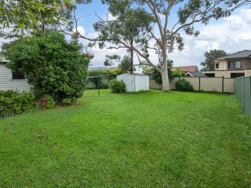 39 Bartlett Street, South Wentworthville NSW 2145