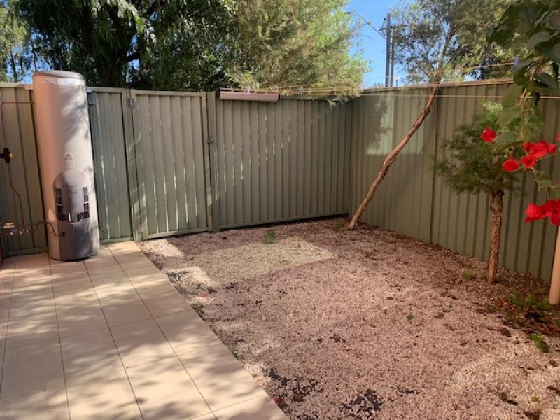 1/383 Wentworth Avenue, Toongabbie NSW 2146