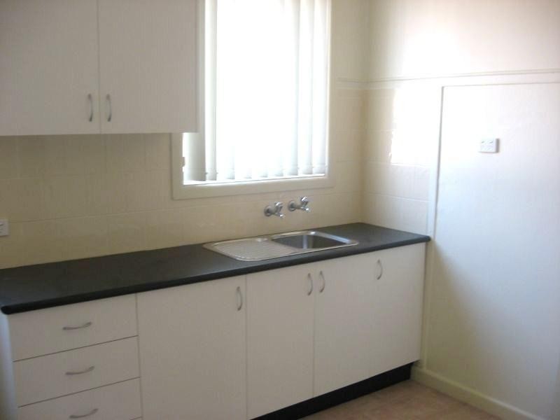 64 Caloola Road, Constitution Hill NSW 2145