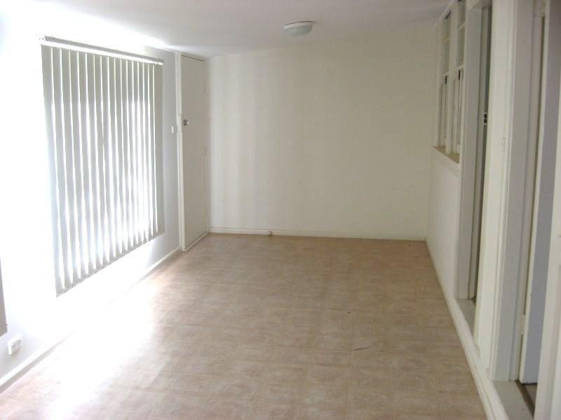 64 Caloola Road, Constitution Hill NSW 2145