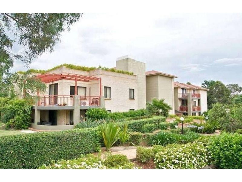 2 Conie Avenue, Baulkham Hills NSW 2153