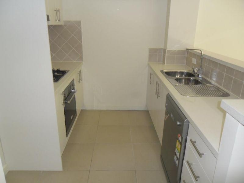 6/5-11 Howard Avenue, Northmead NSW 2152