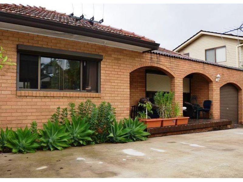 64 Girraween Road, Girraween NSW 2145