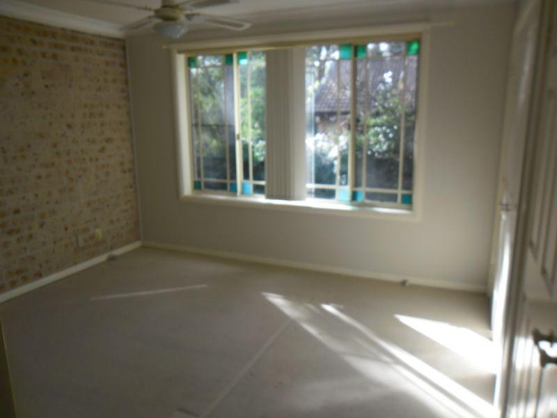 4/36 Wyena Road, Pendle Hill NSW 2145