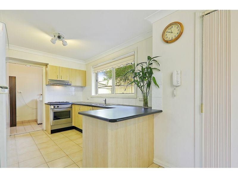 25 Wyena Road, Pendle Hill NSW 2145
