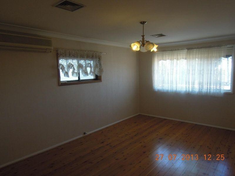 30  Bringelly Avenue, Pendle Hill NSW 2145