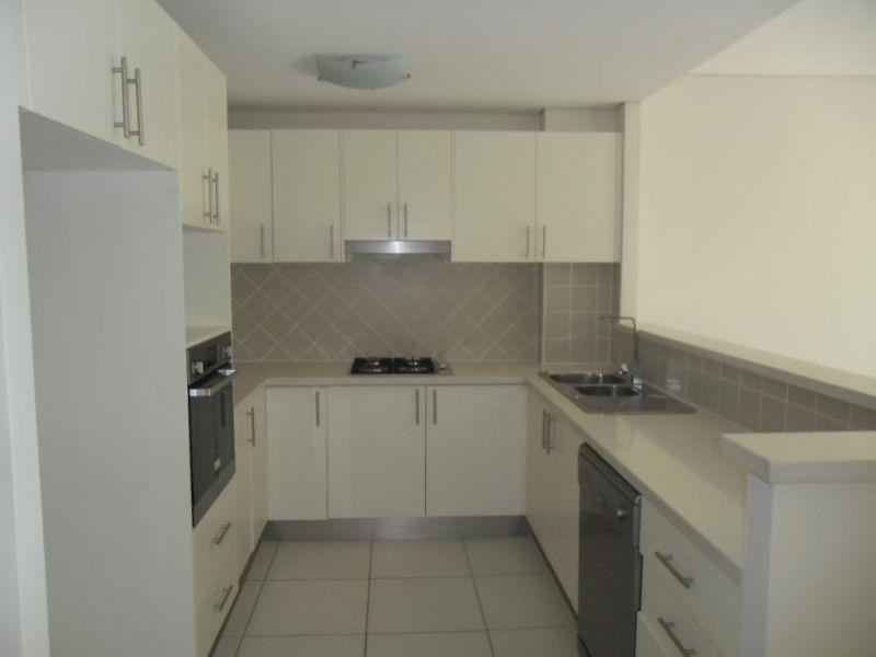 12/9-11 Kleins Road, Northmead NSW 2152