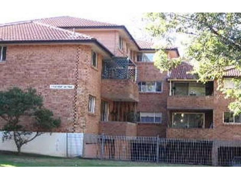 4/47 Kenyons Road, Merrylands NSW 2160