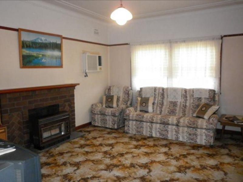 4 Owen Street, Wentworthville NSW 2145