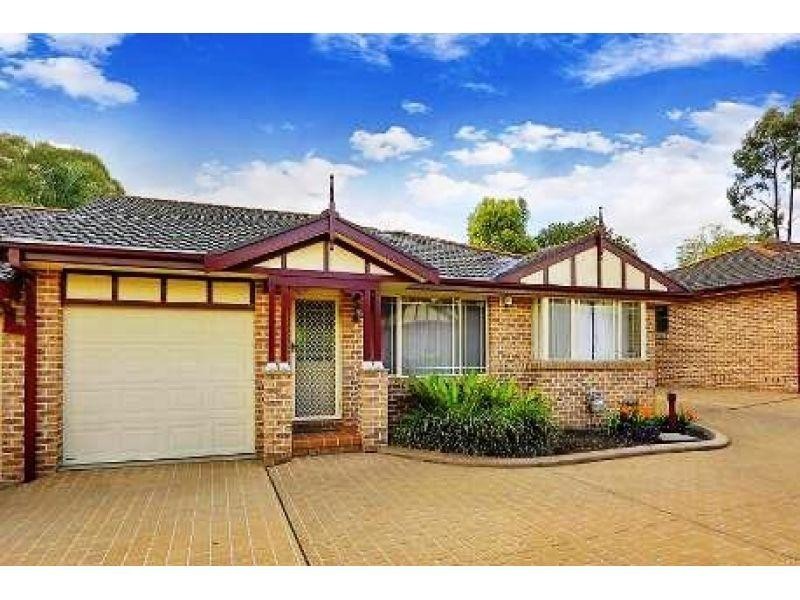 8/88 Ballandella Road, Toongabbie NSW 2146