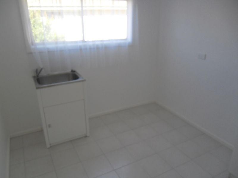 64 Caloola Road, Wentworthville NSW 2145