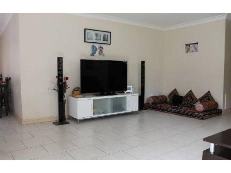 5/42-44 Gilba Road, Girraween NSW 2145