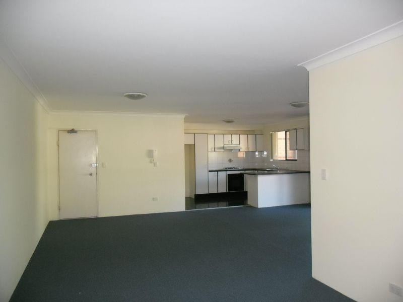 9/101 Stapleton Street, Pendle Hill NSW 2145