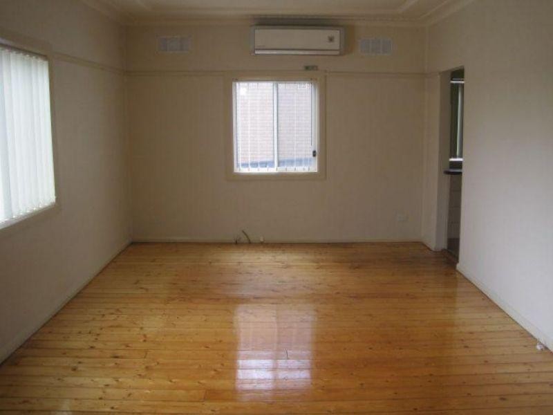 30  Burrabogee Road, Pendle Hill NSW 2145