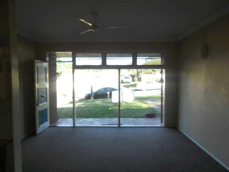 4 Calga Place, Old Toongabbie NSW 2146