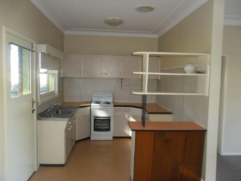 4 Calga Place, Old Toongabbie NSW 2146