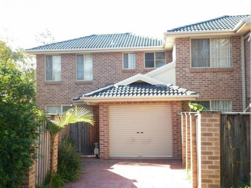 2/60 Hampden Road, South Wentworthville NSW 2145