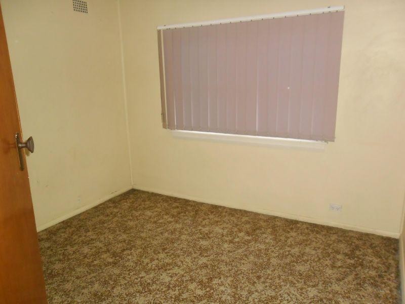 9 Levy Street, Pendle Hill NSW 2145