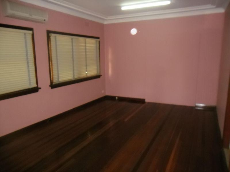 104 Pendle Way, Pendle Hill NSW 2145