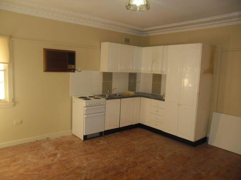 12a Alderney Road, Merrylands NSW 2160