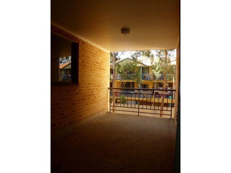 6/74-76 Stapleton Street, Pendle Hill NSW 2145