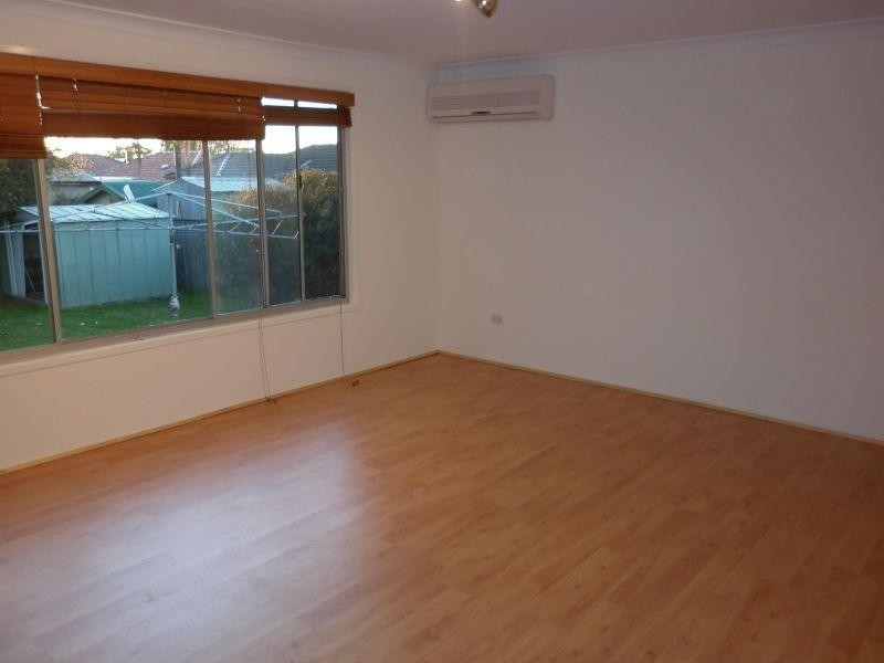 64 Bungaree Road, Toongabbie NSW 2146