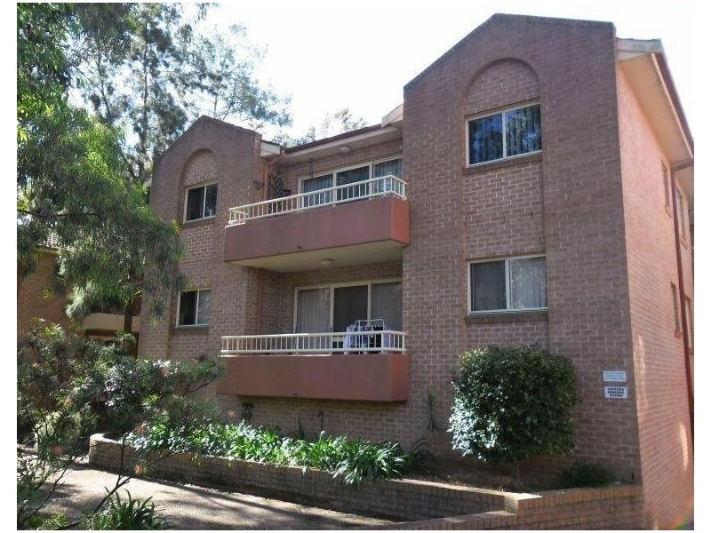 9/217 Dunmore Street, Wentworthville NSW 2145
