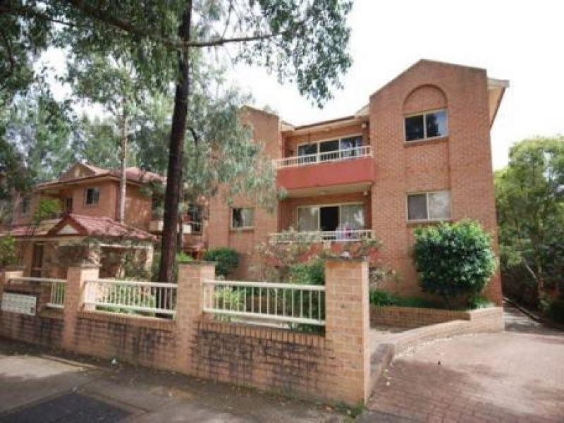 9/217 Dunmore Street, Wentworthville NSW 2145