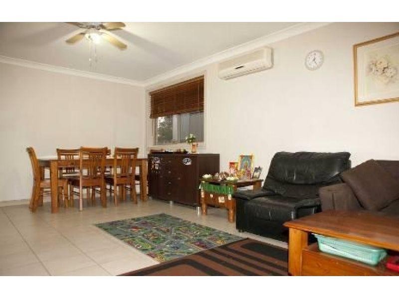 1/11b Page Street, Constitution Hill NSW 2145