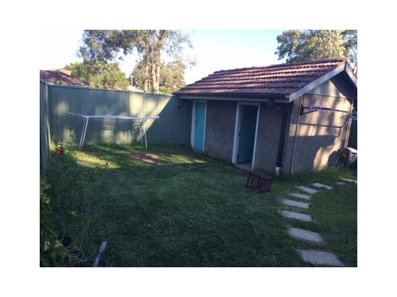 105 Bungaree Road, Pendle Hill NSW 2145