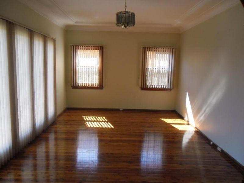 105a Bungaree Road, Pendle Hill NSW 2145