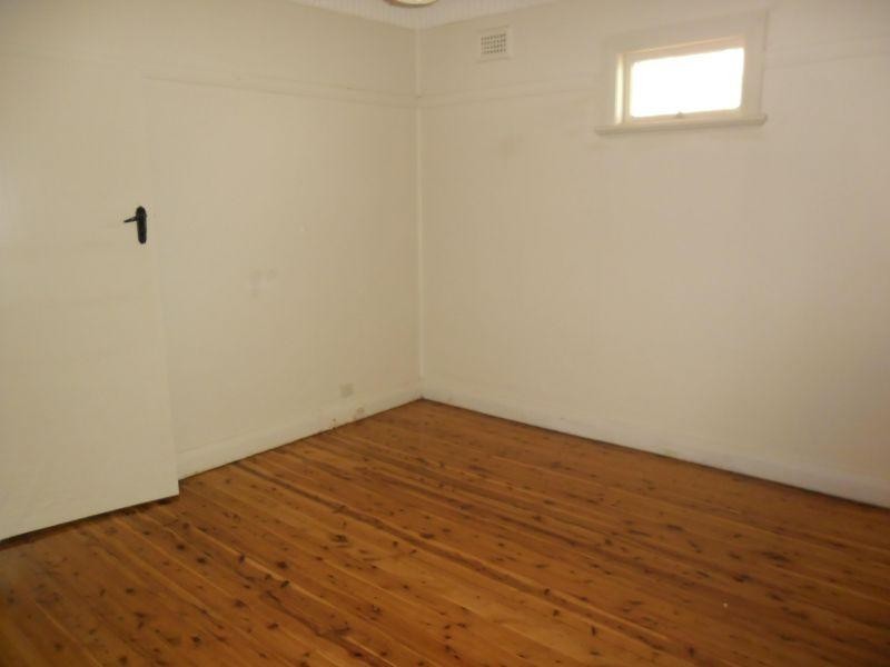 5  Lindsay Street, Wentworthville NSW 2145