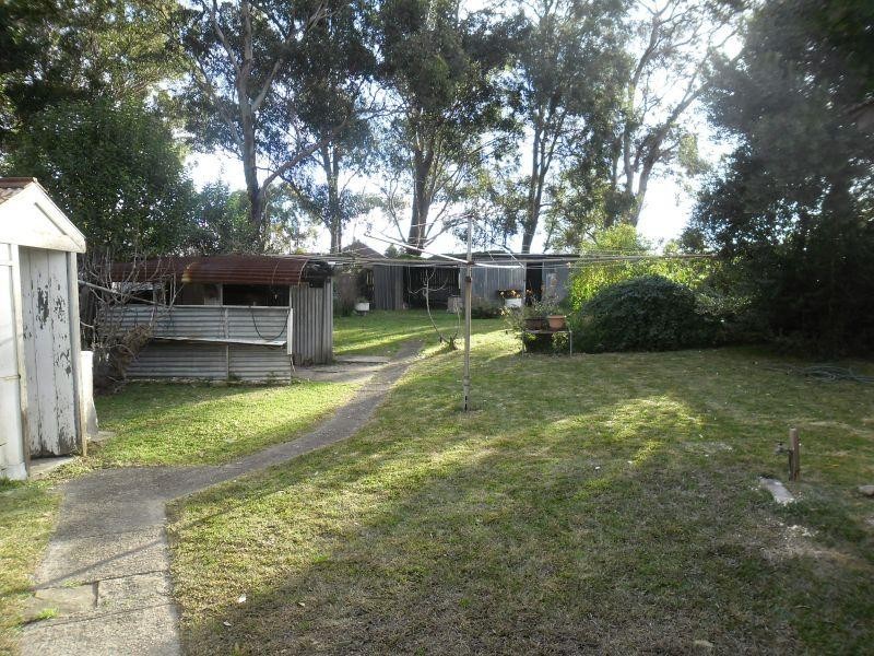 12 Levy Street, Pendle Hill NSW 2145