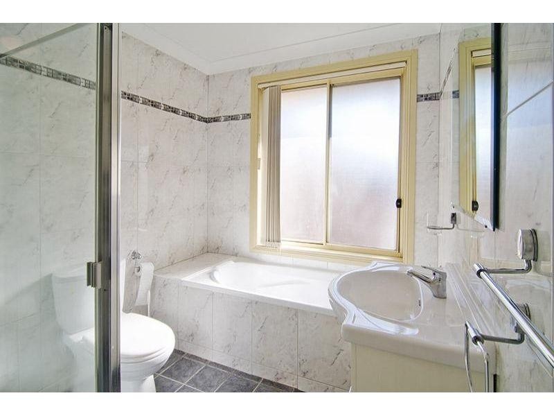 40B Tungarra Road, Girraween NSW 2145