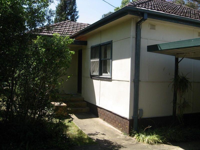 16 Pioneer Street, Wentworthville NSW 2145