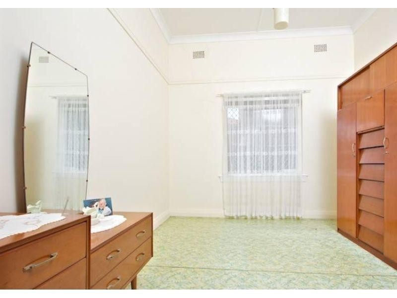 6 Fullagar Road, Wentworthville NSW 2145