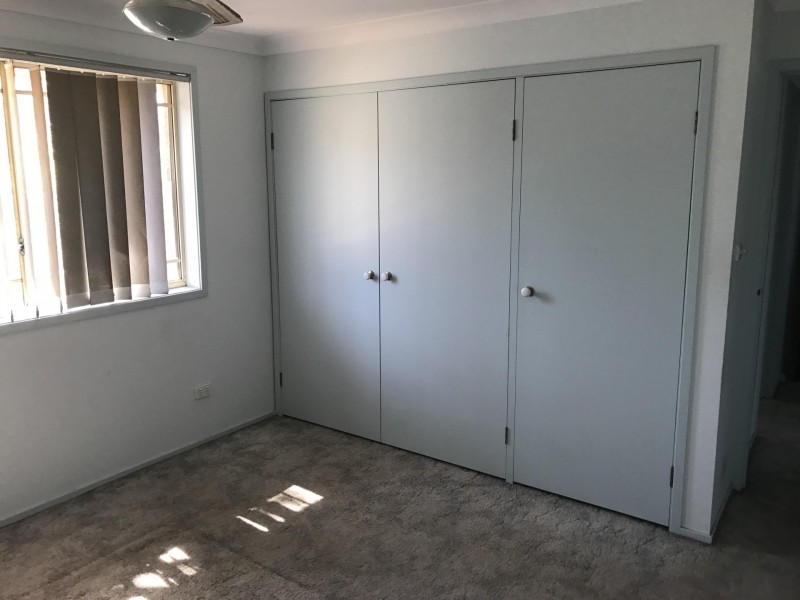 2/1a Binalong Road, Pendle Hill NSW 2145