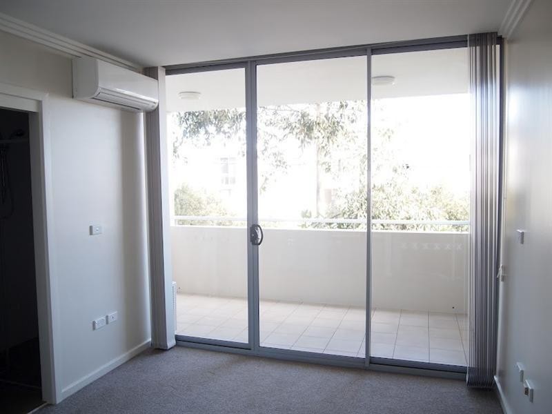 21/2-6  Lydbrook Street, Westmead NSW 2145