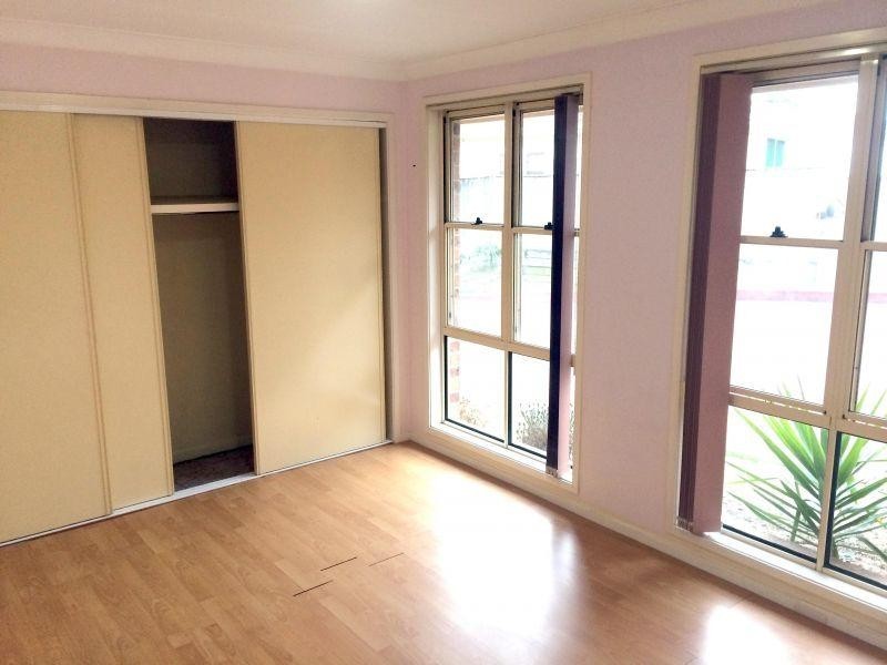 2/387 Wentworth Ave, Toongabbie NSW 2146