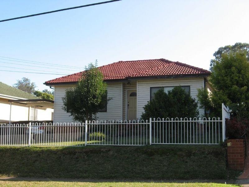 16 Lower Mount Street, Wentworthville NSW 2145