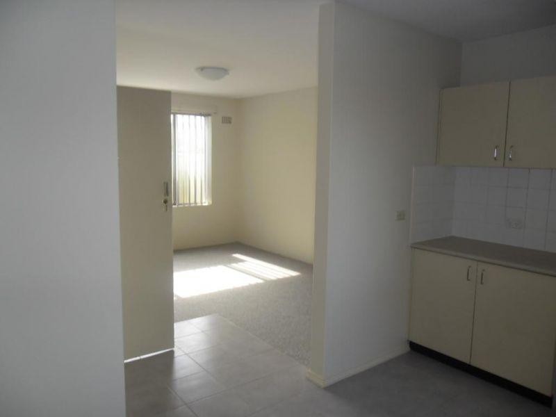 1/2 Stapleton Street, Wentworthville NSW 2145